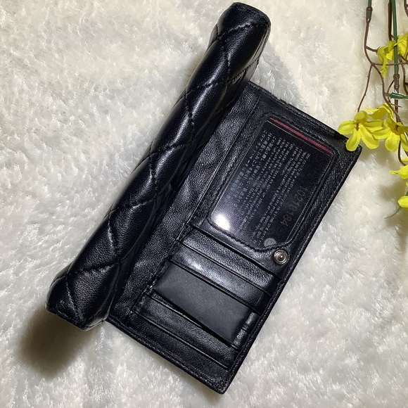 Vintage CHANEL Black Quilted Wallet  Good Condition - Picture 4 of 16